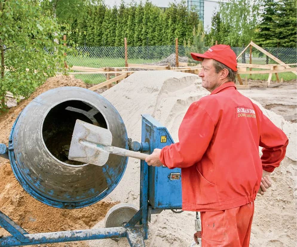 Czym zagruntować tynk cementowo-wapienny, aby uniknąć problemów?